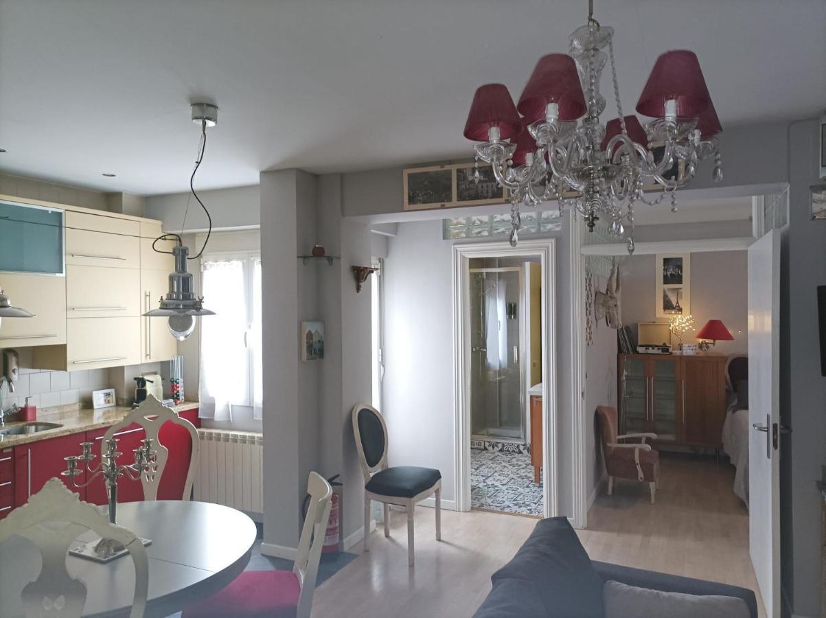 Apartamento San Quirce - Centrico Y Reformado- Wifi Y Netflix Valladolid Exterior foto